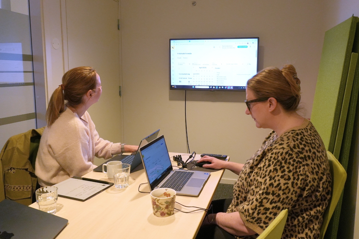 Anneli och Pauline från Strukton Rail